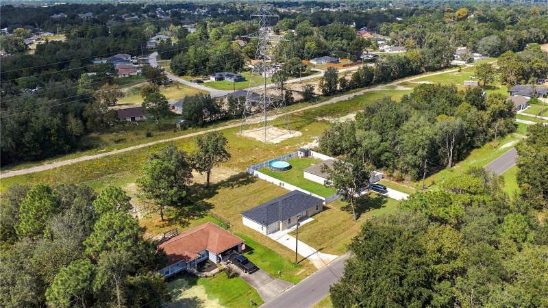 3 bedroom Single Family Residence at 10 Pine Run, Silver Springs Shores Unit 16, Ocala — photo 2