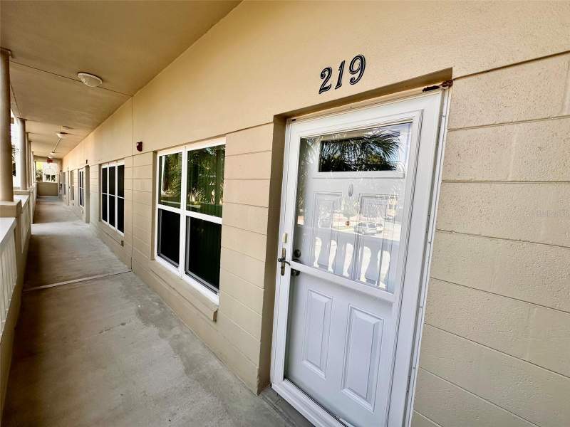 2 bedroom Condominium at 2020 Shangrila Drive #219, On Top Of The World, Clearwater — photo 2