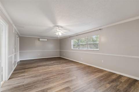 308 Brentwood Drive, Temple Terrace FL - photo 9 of 39