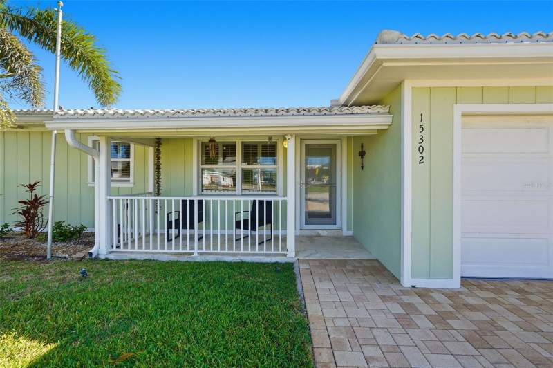 2 bedroom Single Family Residence at 15302 Harbor Drive, Lone Palm Beach 5th Add Blk 29 Rep, Madeira Beach — photo 5