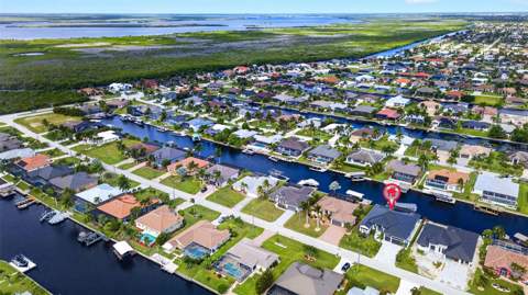 2819 SW 40th Street, Cape Coral FL - photo 9 of 66