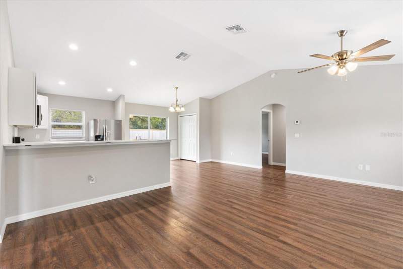 3 bedroom Single Family Residence at 35 Guava Terrace Radial, Silver Spgs Shores Un 42, Ocklawaha — photo 3