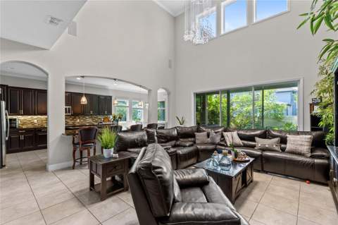 8802 Finsen Street, Orlando FL - photo 7 of 41