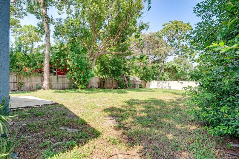 3 bedroom Single Family Residence at 7515 New York Avenue, Gulf Side Acres, Hudson — photo 5