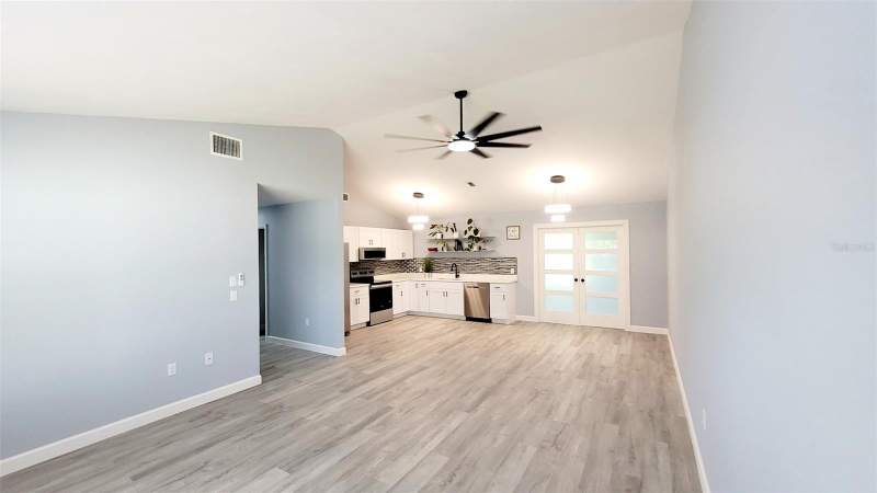3 bedroom Single Family Residence at 7820 Jenner Avenue, Seven Spgs Homes, New Port Richey — photo 4