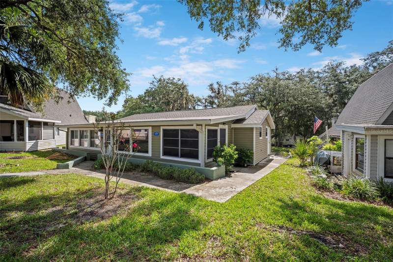 2 bedroom Condominium at 10301 US Highway 27 #177, Vacation Village Condo, Clermont — photo 5