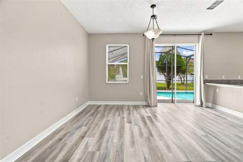4563 Philadelphia Circle, Kissimmee FL - photo 9 of 30