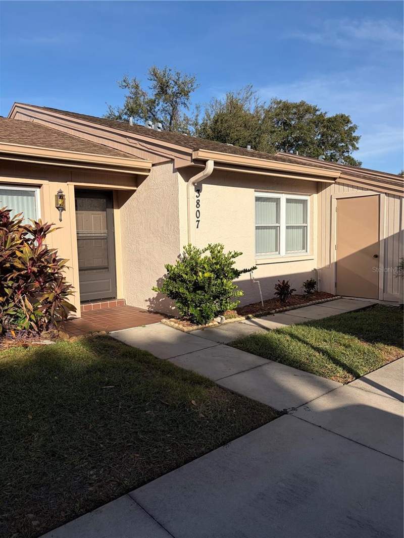 3807 STAYSAIL LANE #3807 home for sale in Holiday Lake Villas Condo