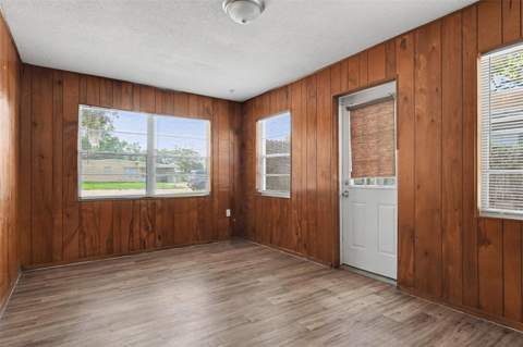 1015 Emeralda Road, Orlando FL - photo 9 of 15