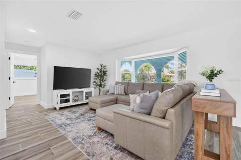 650 64th Avenue, St Pete Beach FL - photo 7 of 39