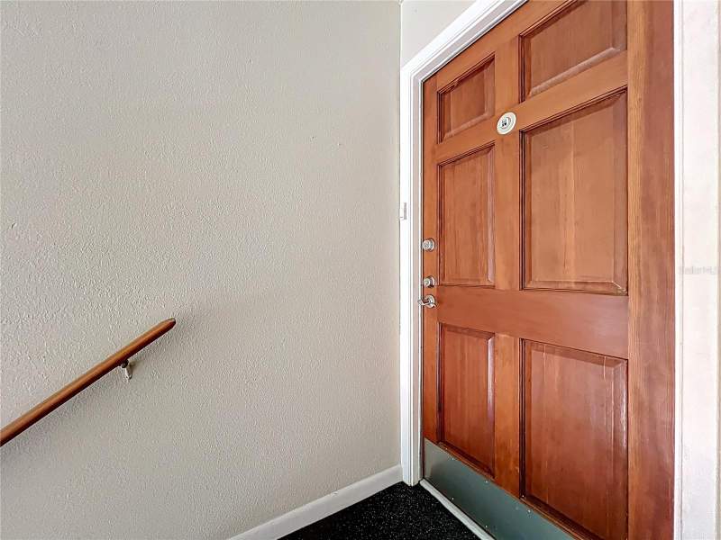 2 bedroom Condominium at 4212 LAKE UNDERHILL ROAD #5D11, PLANTATION APTS ORLANDO, ORLANDO — photo 4