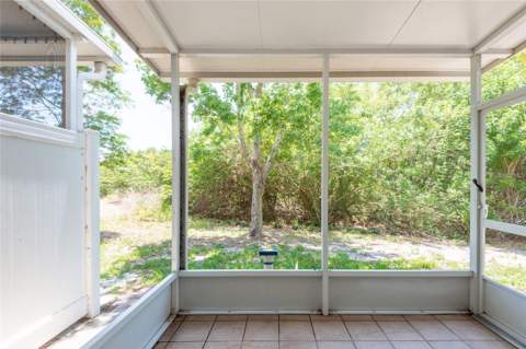 8931 Turnstone Haven Place, Tampa FL - photo 16 of 20
