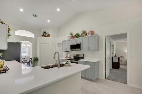 14108 Mulkerin Drive, Weeki Wachee FL - photo 16 of 44