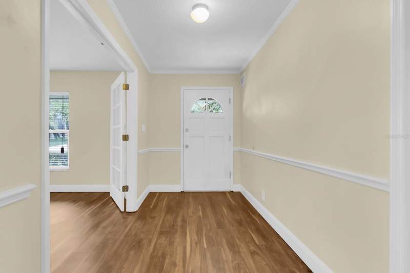 4 bedroom Single Family Residence at 215 Palmetto Concourse, Sweetwater Oaks, Longwood — photo 3