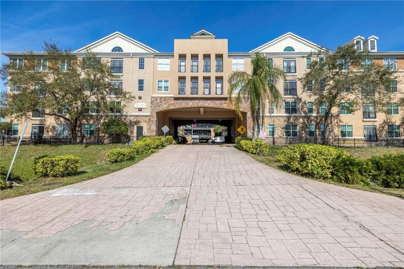 4221 W SPRUCE STREET #1325 home for sale in Villa Sonoma