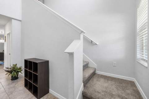 3703 Globe Thistle Drive, Tampa FL - photo 6 of 37