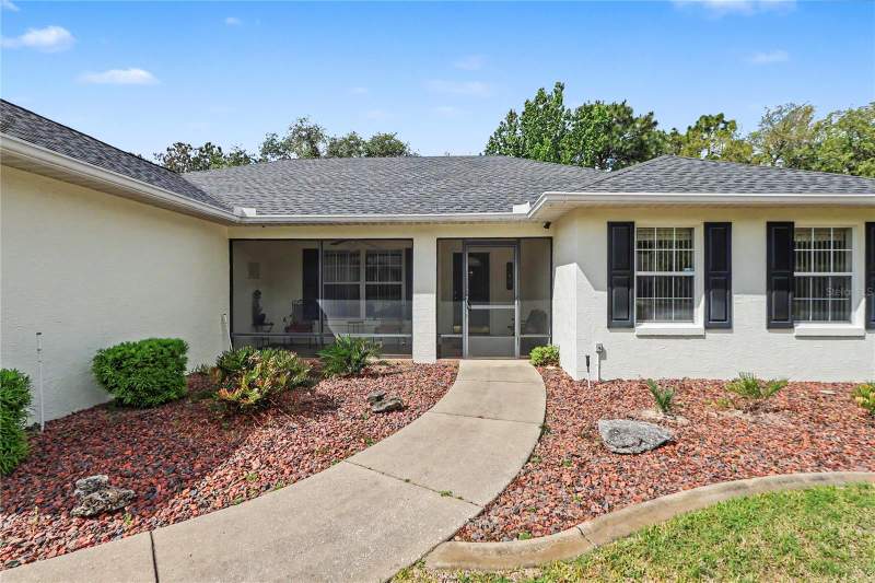 3 bedroom Single Family Residence at 10908 SW 53rd Circle, Marco Polo Village, Ocala — photo 4
