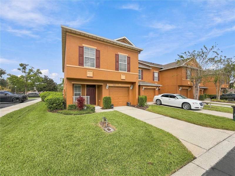 4020 PITCH PINE CIRCLE home for sale in Hawthorne Glen Townhomes