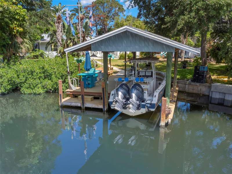 3 bedroom Single Family Residence at 121 Carlyle Drive, Indian Bluff Island 2nd Add, Palm Harbor — photo 5