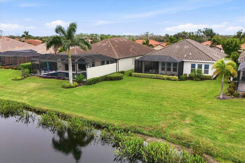 3 bedroom Single Family Residence at 10018 Marbella Drive, Rosedale Add Ph II, Bradenton — photo 2