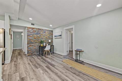 2109 E Flora Street, Tampa FL - photo 14 of 44