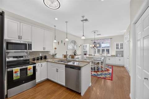830 Golf Island Drive, Apollo Beach FL - photo 12 of 97