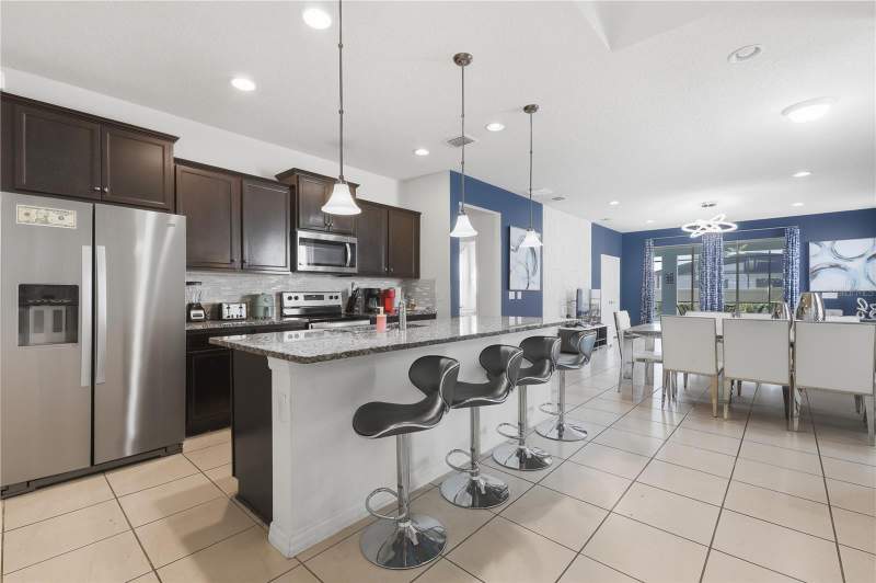 7 bedroom Single Family Residence at 8956 Zurich Lane, Windsor At Westside Ph 3A, Kissimmee — photo 3