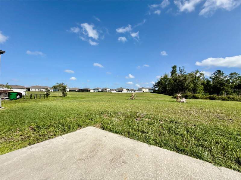 5 bedroom Single Family Residence at 35657 Buttonweed Trail, Hidden Creek, Zephyrhills — photo 5