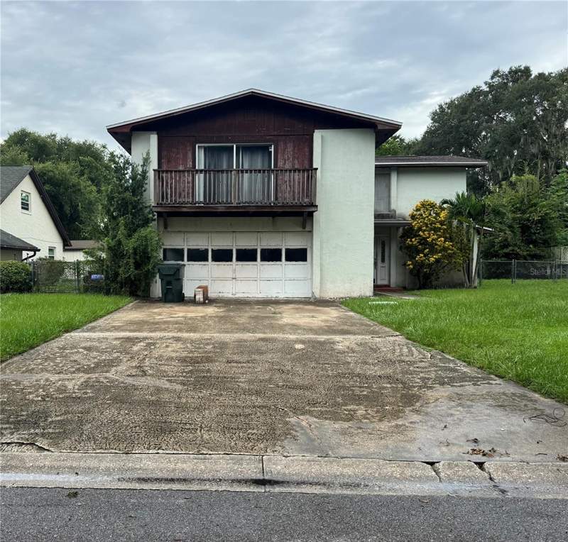 Fairlawn Manor