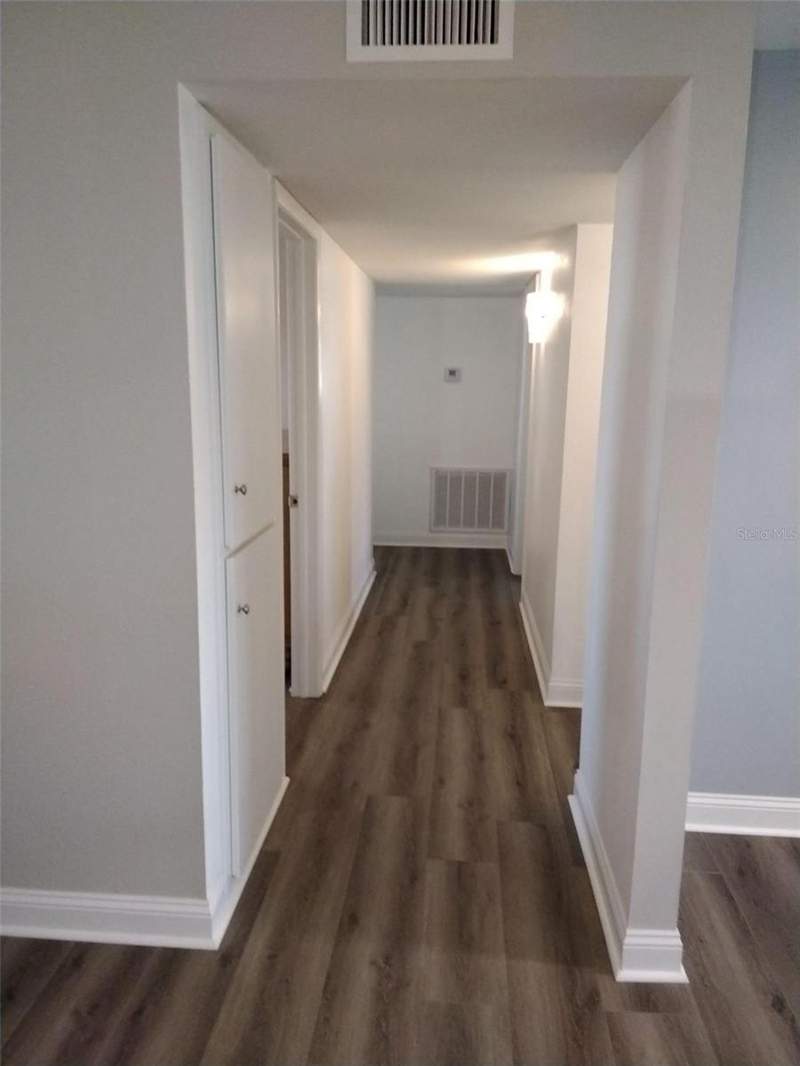 3 bedroom Single Family Residence at 702 Cypress Place, Del Webbs Sun City Florida Un, Sun City Center — photo 5