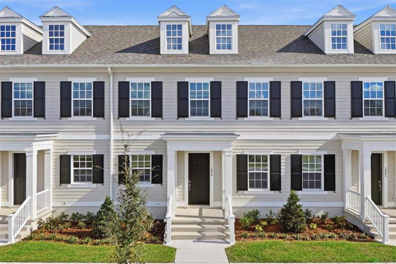 1895 SEAWALL WAY home for sale in Island Village