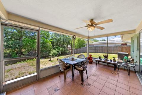 1413 Embassy Drive, Clearwater FL - photo 16 of 24