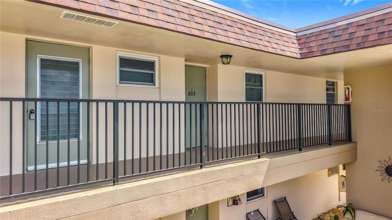 2 bedroom Condominium at 9945 47th Avenue #203, Bay Pines Apts Condo, St Petersburg — photo 2
