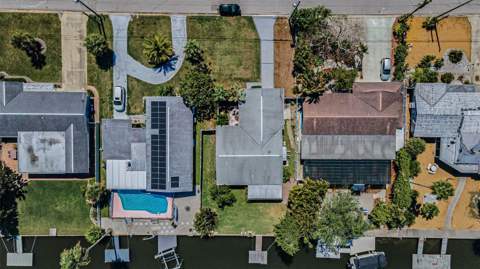 3931 Headsail Drive, New Port Richey FL - photo 8 of 99