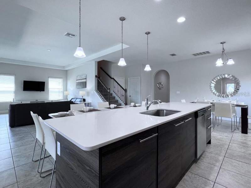 6 bedroom Single Family Residence at 140 Angelas Avenue, Balmoral Estates, Haines City — photo 5
