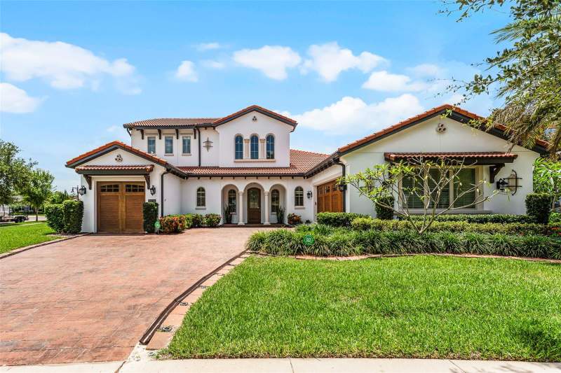 Eagle Creek Village FHomes for Sale in Orlando, FL