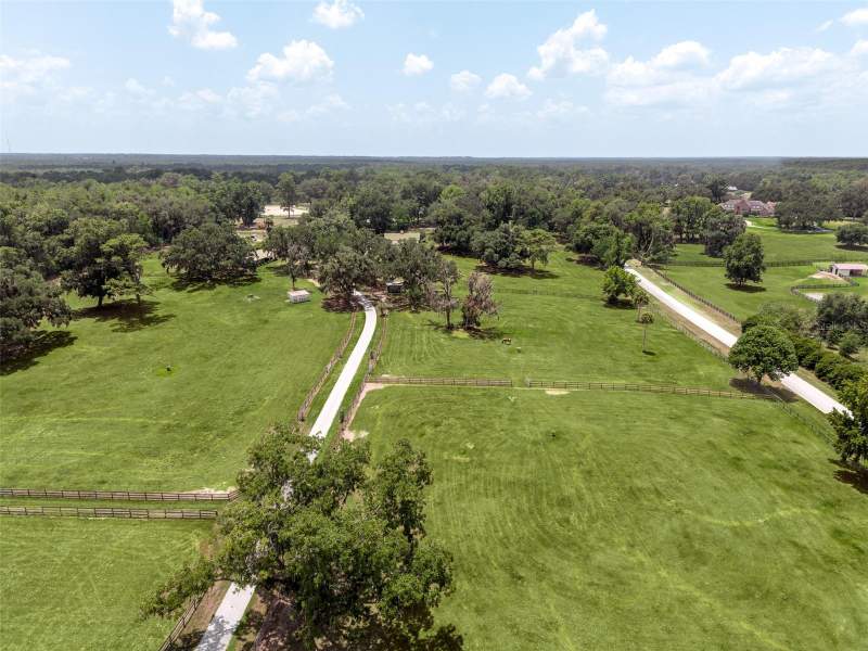 6 bedroom Farm at 1750 SE 80th Street, Non, Ocala — photo 5