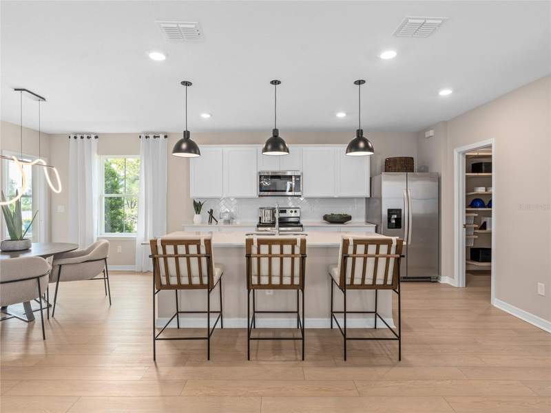 3 bedroom Single Family Residence at 10710 Leafy Laurel Street, Everbe, Orlando — photo 4