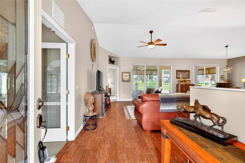 3 bedroom Single Family Residence at 5815 NW 21st Street, Ocala Palms, Ocala — photo 5