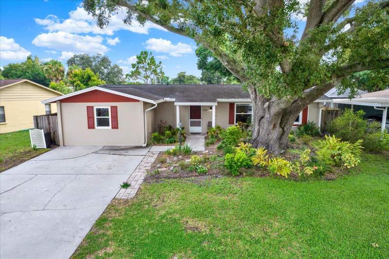 3 bedroom Single Family Residence at 22537 NEWFIELD COURT, LAKE PADGETT SOUTH, LAND O LAKES — photo 1