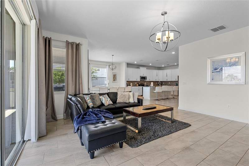 6 bedroom Single Family Residence at 1559 Flange Drive, Stoneybrook South Ph I-1 & J-1, Davenport — photo 5