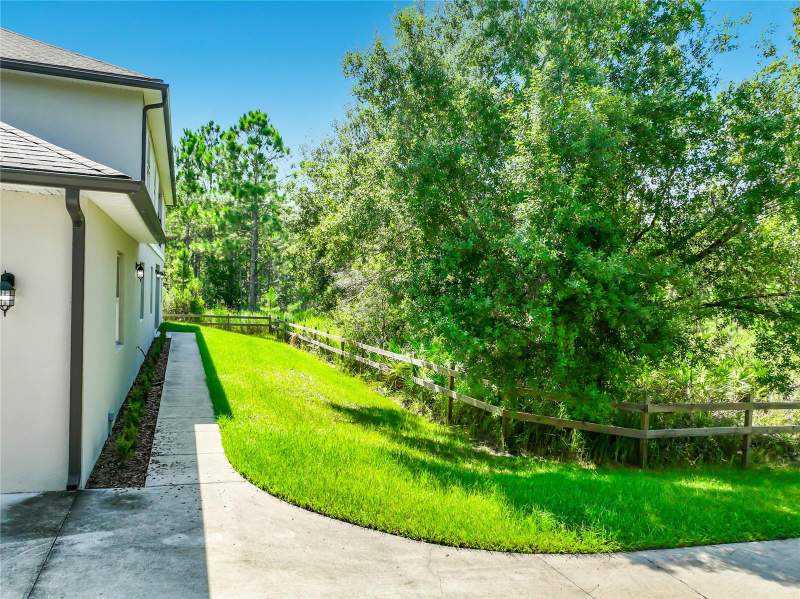 7 bedroom Single Family Residence at 19504 Robertson Street, Cape Orlando Estates, Orlando — photo 5
