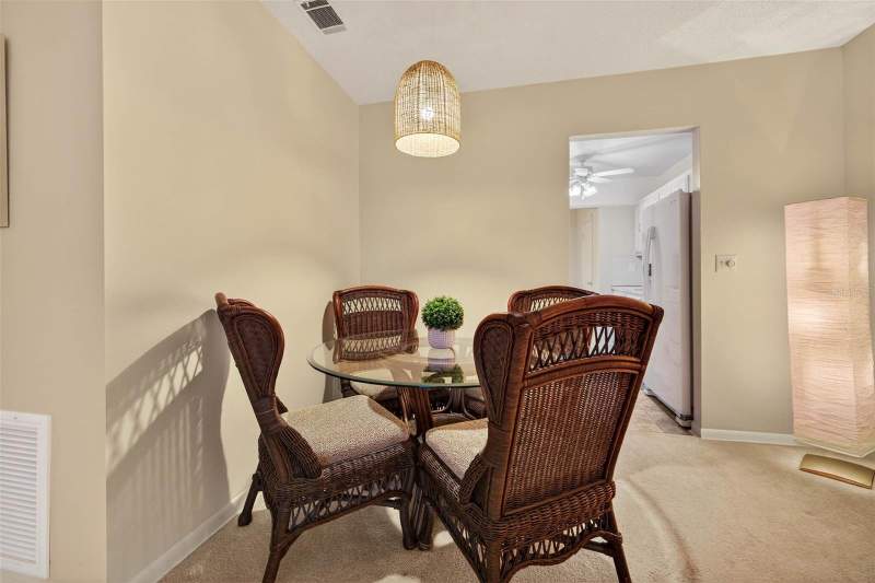 2 bedroom Condominium at 5267 81st Street #18, Paradise Shores, St Petersburg — photo 5