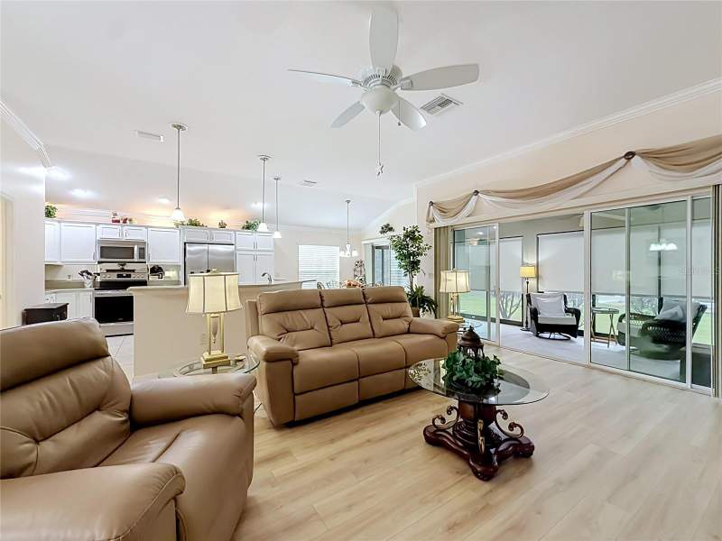 3 bedroom Single Family Residence at 1967 Flowersville Place, The Villages, The Villages — photo 5