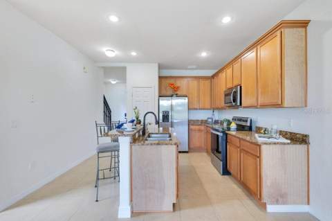 20610 Maxim Parkway, Orlando FL - photo 6 of 6