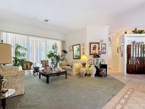 2221 Oxford Ridge Circle, Lehigh Acres FL - photo 7 of 98