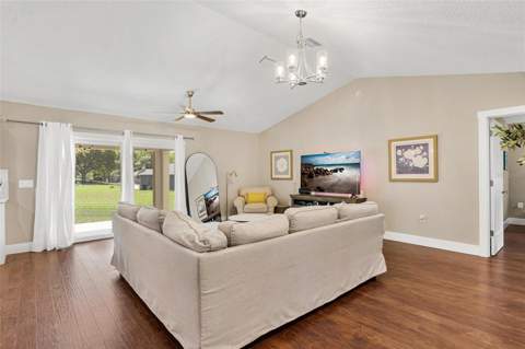 206 Shannon Lane, Lady Lake FL - photo 19 of 40