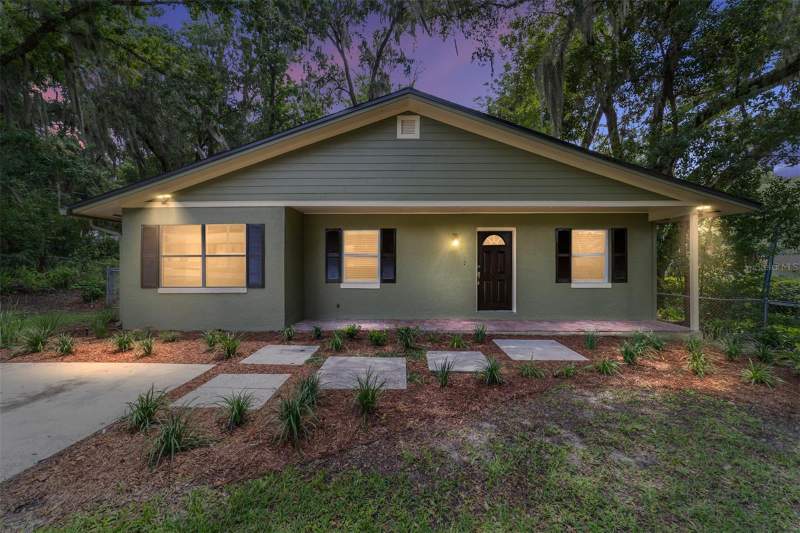 3 bedroom Single Family Residence at 755 SE 29th Terrace, Ocala Hlnds, Ocala — photo 2