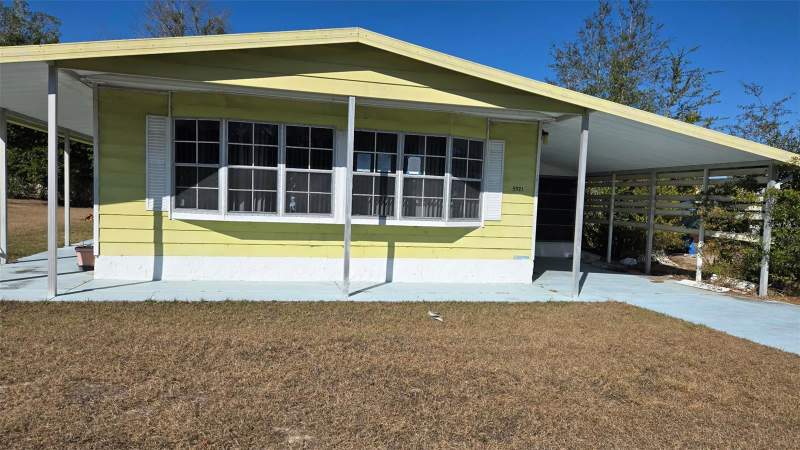 2 bedroom Manufactured Home at 5921 SW 63rd Street, Bahia Oaks Un 01, Ocala — photo 3