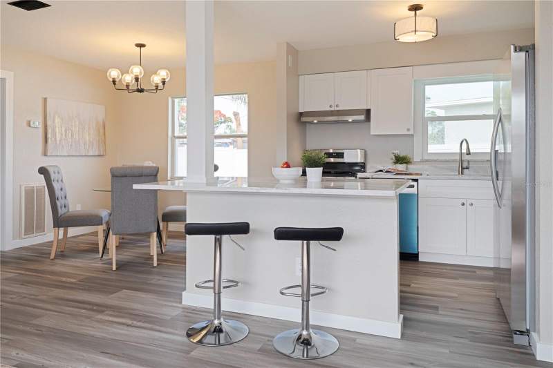 3 bedroom Single Family Residence at 3730 75th Street, Tyrone, St Petersburg — photo 5